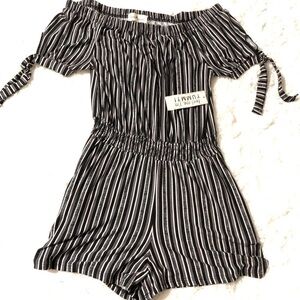BNWT Off the shoulder romper